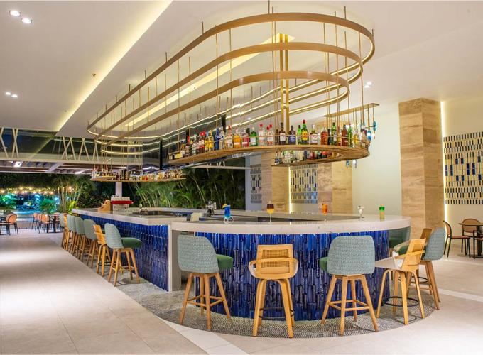 Lobby Bar Krystal Grand® Puerto Vallarta Lobby Bar Krystal Grand® Puerto Vallarta